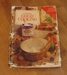 Five Roses - A Guide To Good Cooking Cook Book
